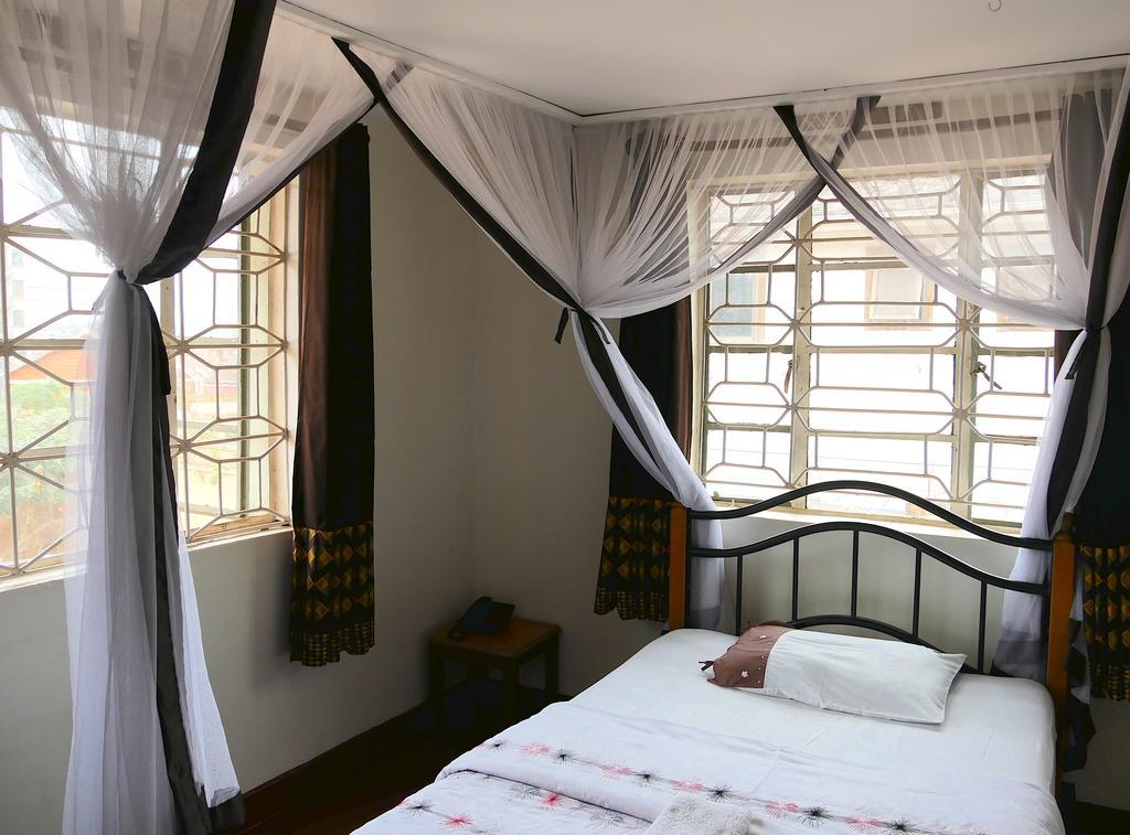 Hotel Acacia City Kampala Eksteriør billede